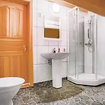 度假居 10 Bedroom Amazing In *
