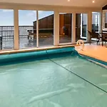10 Bedroom Amazing In 度假居 *