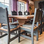 10 Bedroom Amazing In 度假居 *
