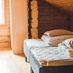 بيت للعطل 10 Bedroom Amazing In *