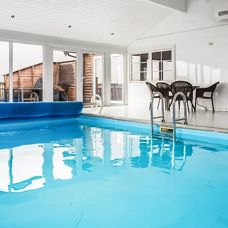 بيت للعطل 10 Bedroom Amazing In