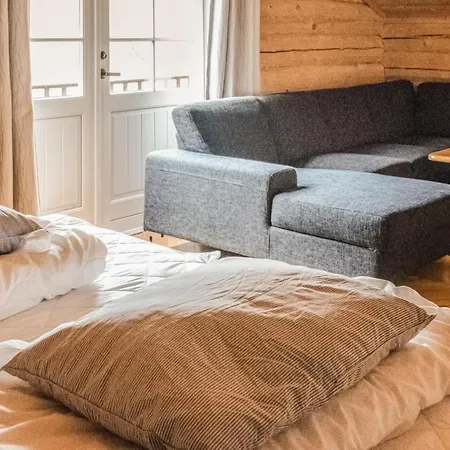 10 Bedroom Amazing In *